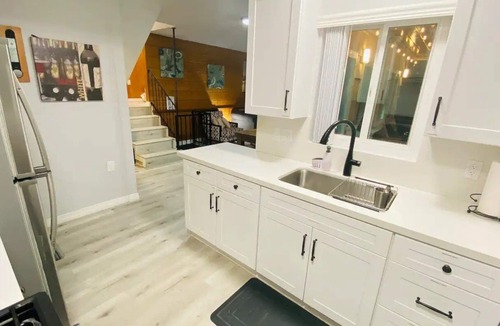 Crestline Cabin | Walk2Lake-Beautiful Cozy Getaway/Retreat for ALL!