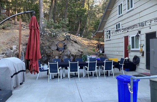 Crestline Cabin | Walk2Lake-Beautiful Cozy Getaway/Retreat for ALL!