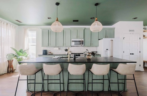 Bluffton House | Walk2OldTown! Luxury Designer Home 5 Bed/3 Bath
