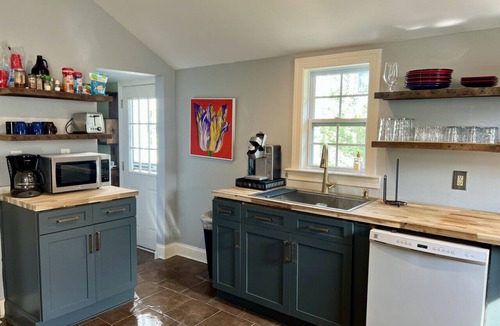 Historic Waverly House | Walkable 12 South Home Steps to Coffee & Dining Near Belmont & Vanderbilt