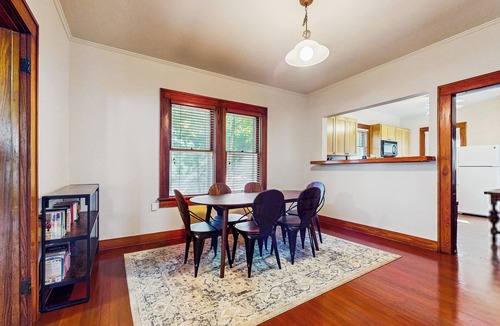 Buda House | Walkable 1900s Home w/Porch in Downtown Buda