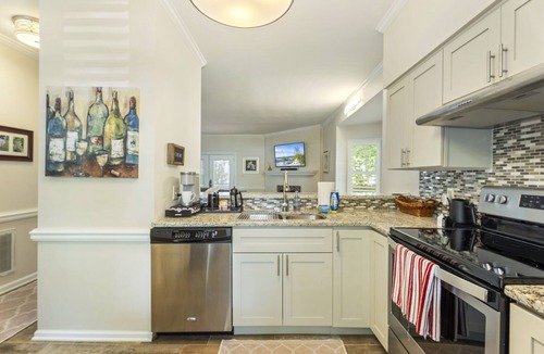 East Mordecai Neighborhood House | Walkable 2 BR in Mordecai | Close to Everything