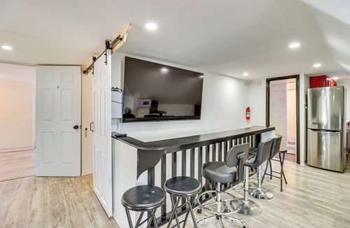 Arlington Heights House | Walkable Abode in Stroudsburg's Business District!