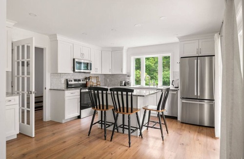 Willard House | Walkable Beach Area Getaway