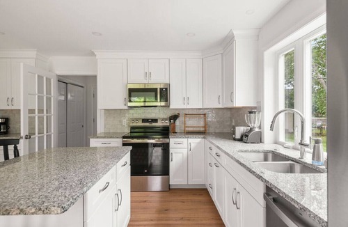 Willard House | Walkable Beach Area Getaway