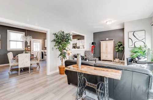 Church Hill House | Walkable Church Hill Stay | Private Patio & Grill