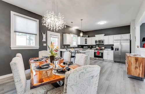 Church Hill House | Walkable Church Hill Stay | Private Patio & Grill