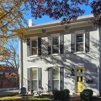 Columbus Apartment | Walkable Downtown Columbus Historic Home, FREE Bikes to use