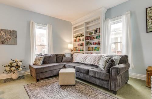 West Liberty House | Walkable Group Getaway with Bikes in West Liberty!