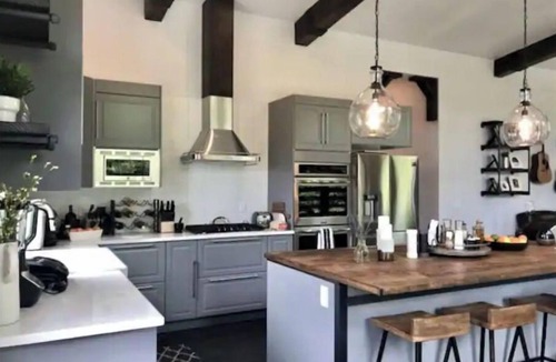 Gig Harbor House | Walkable Harbor Escape Modern 2 Bedroom Getaway