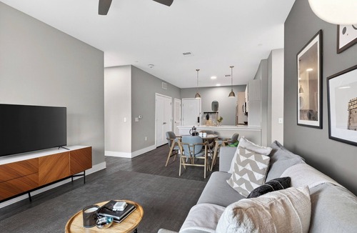 Hillsboro West End House | Walkable Hillsboro Village | Terrace + Parking | Near Downtown + Music Row