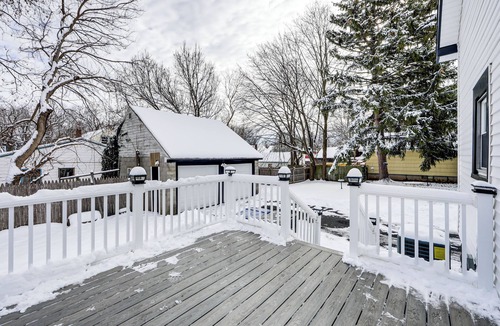 Eastside Cottage | Walkable & Modern! Syracuse Home Near Campus
