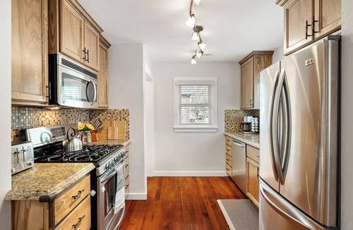 North End House | Walkable North End Home with Free Bikes