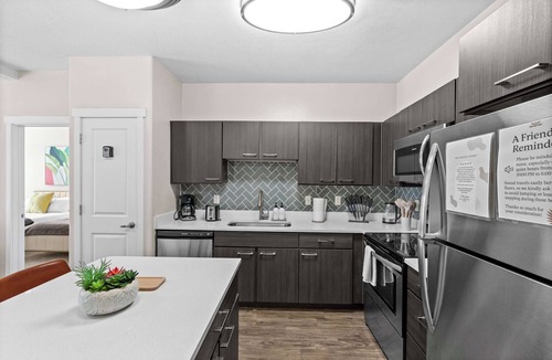 Fairpark Apartment | Walkable SLC 2BR Delta & Airport