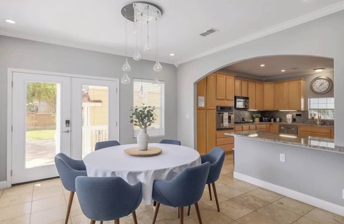 Bouldin House | Walkable South Congress Home + Guest House