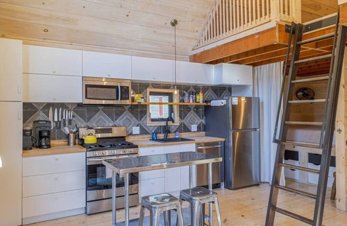 Bar Harbor House | Walkable Studio in Downtown Bar Harbor [Sea Smoke]