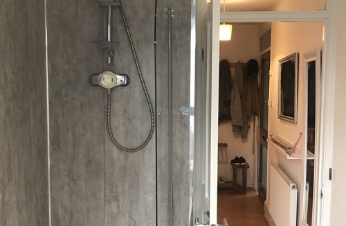 Henley-in-Arden Apartment | Walker Paradise Henley In Arden