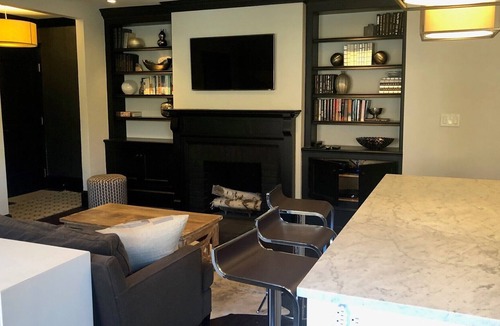 Greenwich Condo | Walker's Paradise Steps from Greenwich Ave