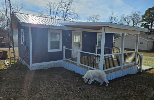 Springville Cabin | walker's retreat