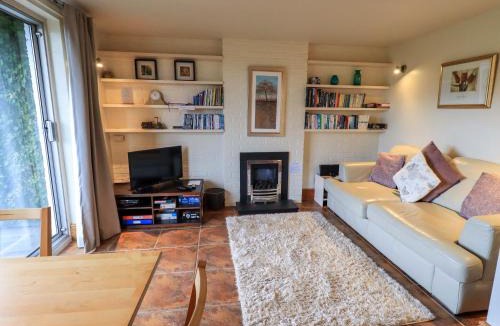 Ambleside Apartment | Walker's Retreat