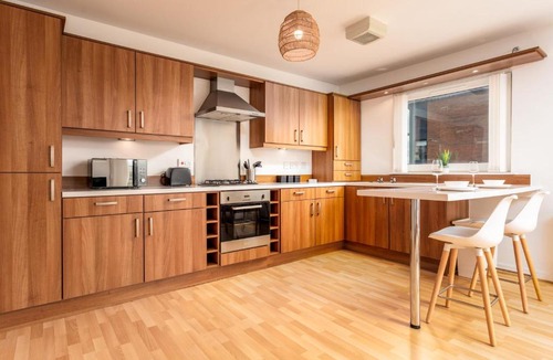 Kilmaurs Apartment | Walker Suite No54 - Donnini Apartments