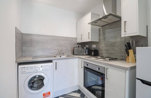 Paisley Apartment | Walker View Apartment