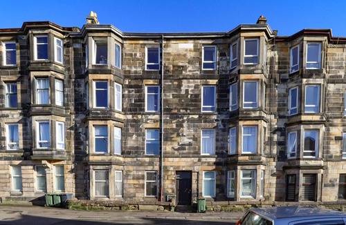 Paisley Apartment | Walker View Apartment