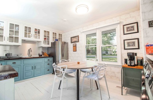 Historic Old Town House | Walking distance to Old town with Hot tub