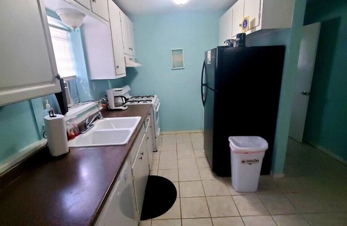 Bandera House | Walking distance to bars, restaurants, &main street 4 blocks. 1 block from park.