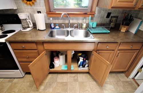 Chalk Hill Ski Chalet | Walking Distance to Klay Winery & Distillery with Hot Tub!