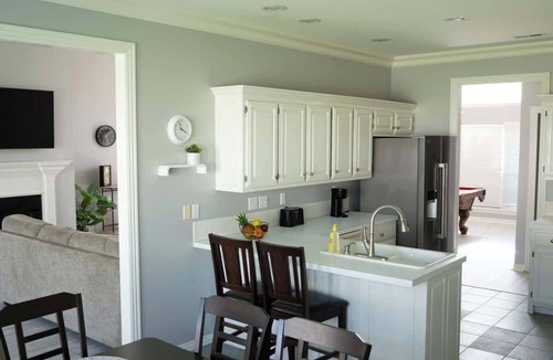 Bentonville House | Walking distance to Coler MTN Bike - 3BR 2BA