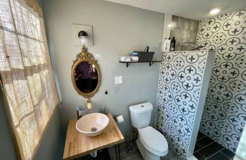 Seventh Ward Bed & Breakfast | Walking distance to French Quarter and Frenchmen Street with Pool!