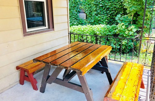 Downtown Niagara Falls House | ⭐Walking distance to the Falls!