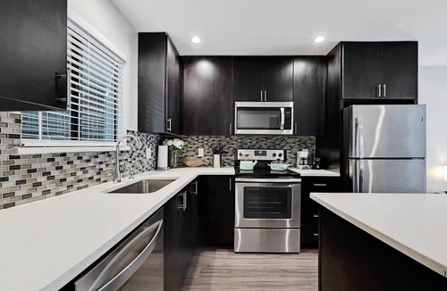 Medical District Apartment | Walking Distance UT Austin North Campus Apt 14/Red River/1 mi Moody Center
