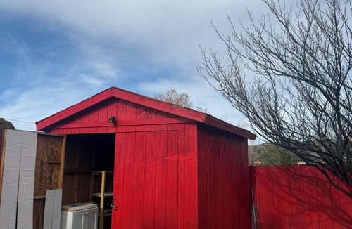 Santa Fe House | Walking distance with AC and hot tub