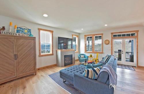 Chelan House | Walking on Sunshine #75