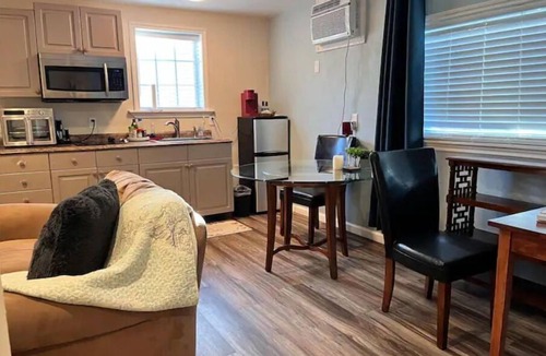 Walla Walla Cottage | Walla Walla Downtown Getaway