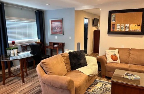 Walla Walla Cottage | Walla Walla Downtown Getaway