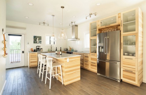 Pinedale Apartment | Wallace BNB
