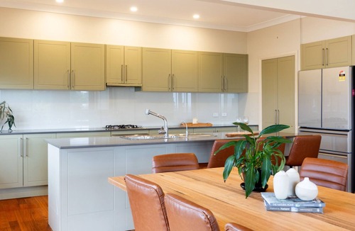 Mollymook House | Wallace Waves in Mollymook