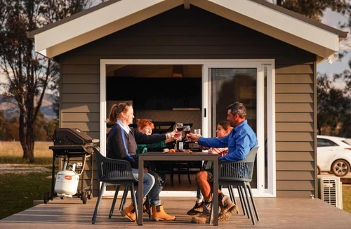 Burrundulla Apartment | Wallinga Farmstay Mudgee