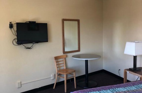 Fremont Hotel | Wallingford Inn