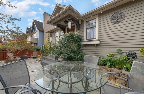 Wallingford House | Wallingford Oasis, comfortable home near everything