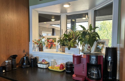 Petoskey House | Walloon Lake 6 bdrm Walloon Lake Waterfront Home! Boat Docking- DATES ADDED