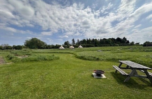 Brackley Cabin | Walltree House Glamping - Cozy Glamping experience