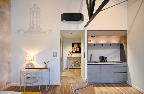 Eymet Apartment | Walnut Bistro & Suites