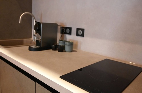 Eymet Apartment | Walnut Bistro & Suites