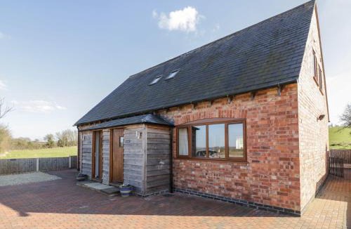 Ardens Grafton House | Walnut Cottage