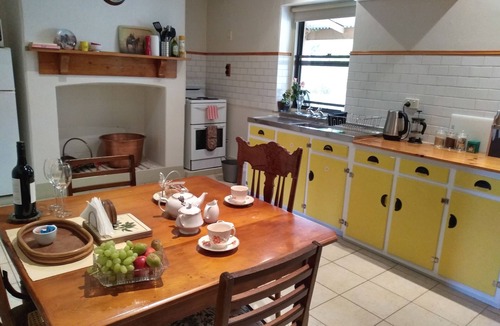 Angaston Cottage | Walnut Cottage - Barossa Valley