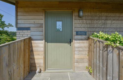 Teigngrace House | Walnut Cottage